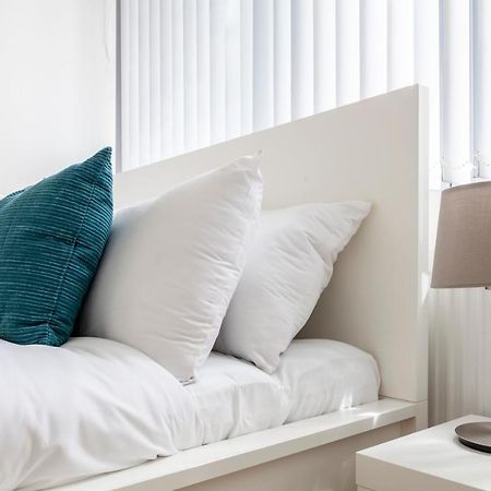 Appartement Modern And Bright 2 Bdr Flat In Clapham Common à Londres Extérieur photo