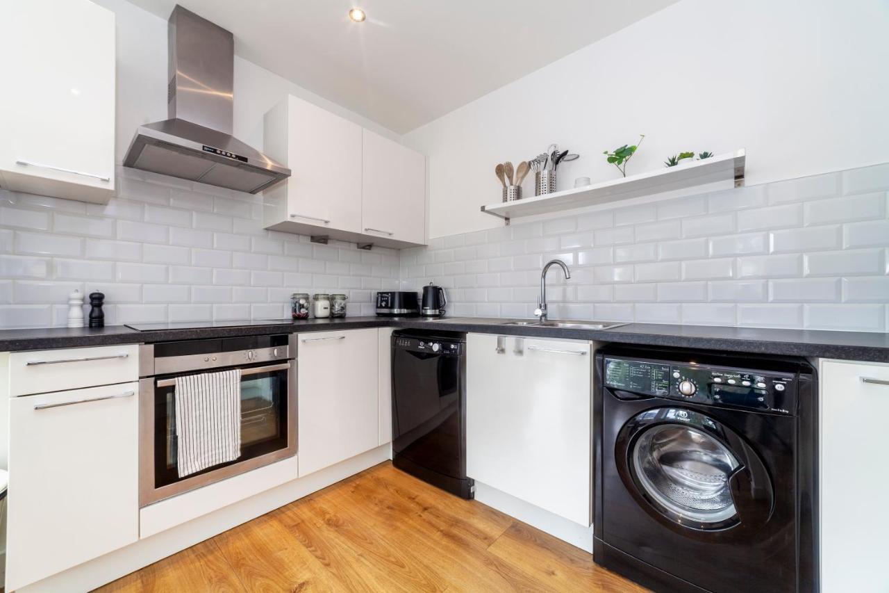 Appartement Modern And Bright 2 Bdr Flat In Clapham Common à Londres Extérieur photo