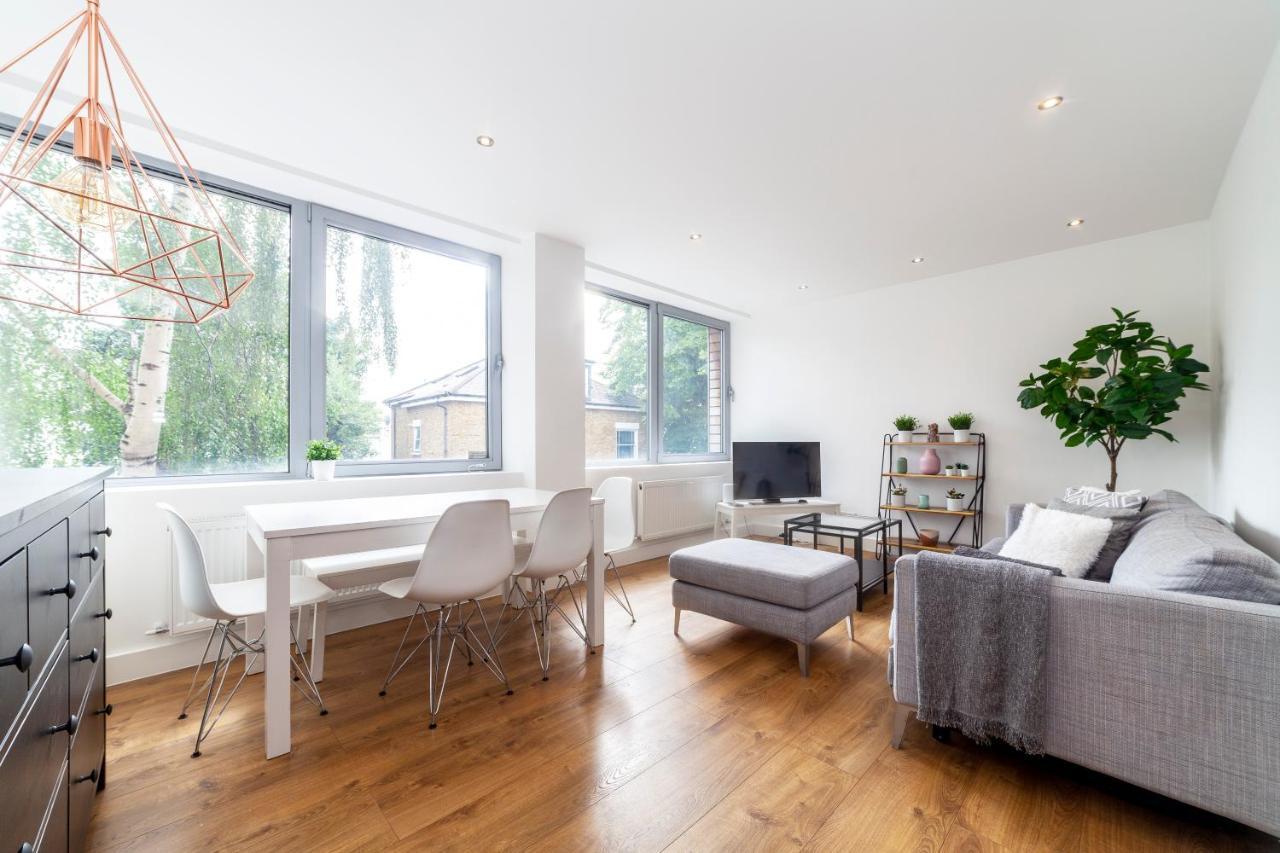 Appartement Modern And Bright 2 Bdr Flat In Clapham Common à Londres Extérieur photo